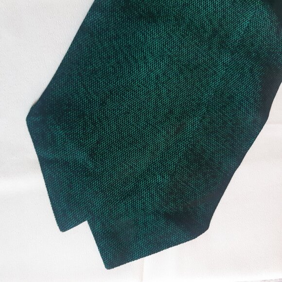 Rare Vintage Green Ascot by Marcel Audre Distinctive Clothing - Picture 6 of 12